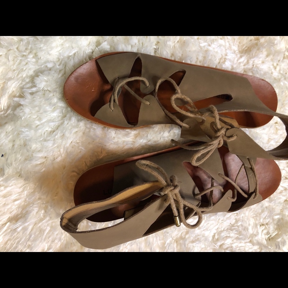 Lucky Brand Sandals